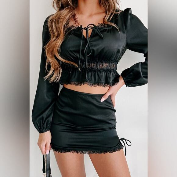 Isalis Day Of Gratitude Two Piece Skirt Set (Black) S - Picture 1 of 8